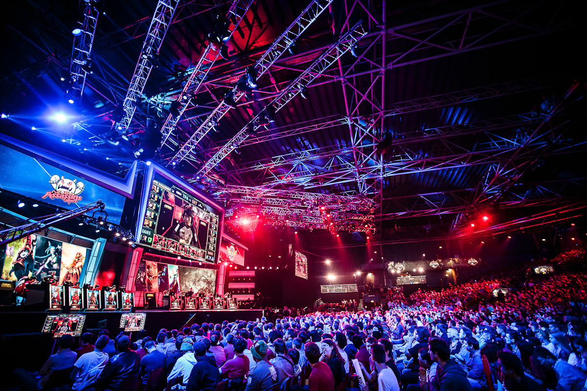 LPL春季赛IG战队惊艳表现致导播哭了，T1战队门票炒至天价引爆英雄联盟赛事热潮-DB电竞官网